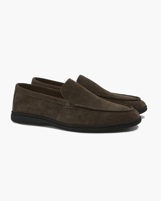 Premium Wildleder-Loafers - Schwarze Sohlen