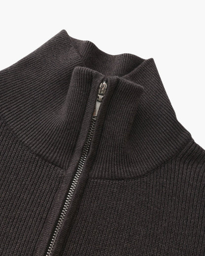 Edler Strickpullover mit Halbreißverschluss
