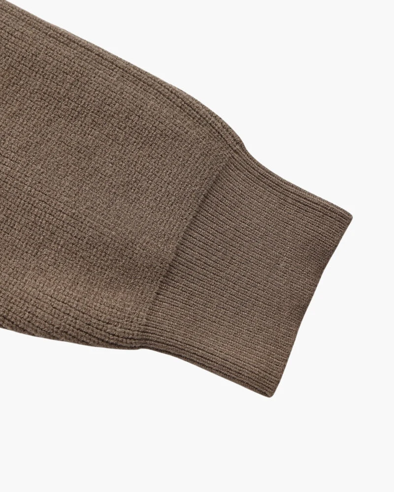 Edler Strickpullover mit Halbreißverschluss