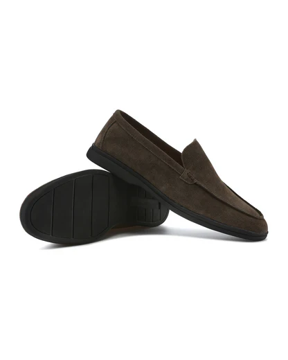 Premium Wildleder-Loafers - Schwarze Sohlen