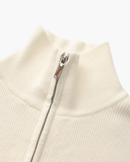 Edler Strickpullover mit Halbreißverschluss