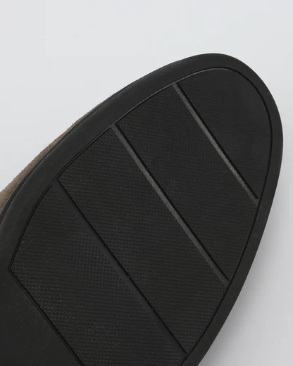 Premium Wildleder-Loafers - Schwarze Sohlen